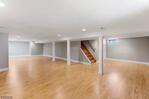 154 Mulberry Ln, Middlesex, NJ 08846 - Photo 25
