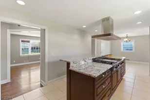154 Mulberry Ln, Middlesex, NJ 08846 - Photo 11