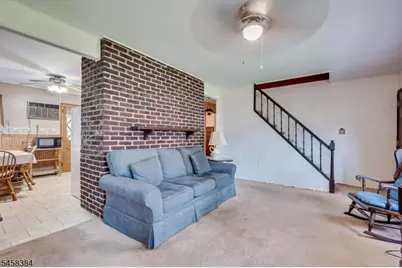 1041 Richard Blvd, Rahway, NJ 07065 - Photo 5