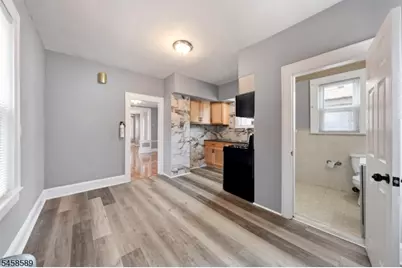 317 Mitchell Ave, Linden, NJ 07036 - Photo 9