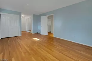 15 Camelot Way, Parsippany, NJ 07054 - Photo 23
