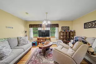 927 Owassa Rd, Stillwater, NJ 07860 - Photo 17