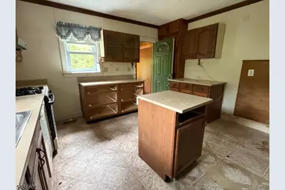 398 Gardens Ave, Waterford Township, NJ 08004 - Photo 3