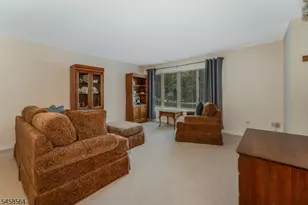 25 Augusta Dr, Clinton Township, NJ 08801 - Photo 13
