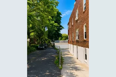 854 229th Street, Woodbridge Township, NJ 10466 - Photo 7