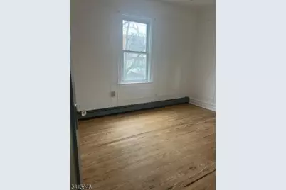 854 229th Street, Woodbridge Township, NJ 10466 - Photo 9