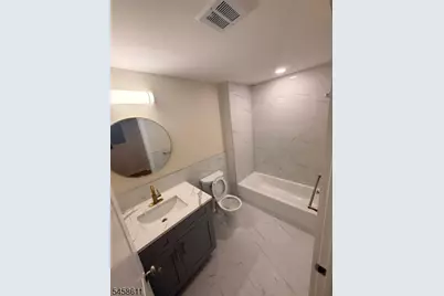 271 Schley St #2, Newark, NJ 07112 - Photo 5