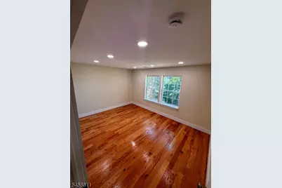 271 Schley St #2, Newark, NJ 07112 - Photo 7