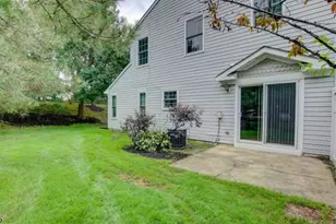 8 Forden Ct, Sayreville Boro, NJ 08872 - Photo 3
