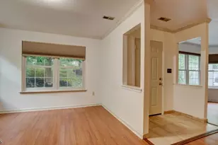 8 Forden Ct, Sayreville Boro, NJ 08872 - Photo 7