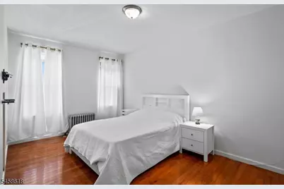 756 Brady #609, New York, NJ 10462 - Photo 15