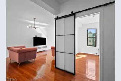 756 Brady #609, New York, NJ 10462 - Photo 13