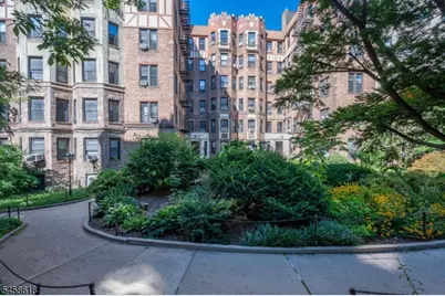 756 Brady #609, New York, NJ 10462 - Photo 3