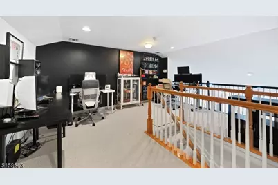 1 Barrister St, Clifton, NJ 07013 - Photo 17