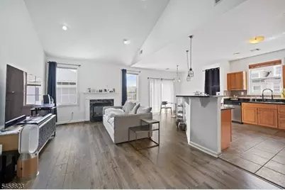 1 Barrister St, Clifton, NJ 07013 - Photo 3