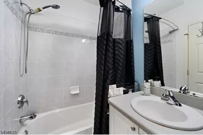1 Barrister St, Clifton, NJ 07013 - Photo 15