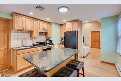 122 Cortelyous Lane, Franklin Township, NJ 08873 - Photo 33