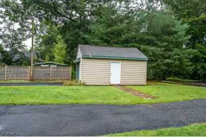 122 Cortelyous Lane, Franklin Township, NJ 08873 - Photo 17