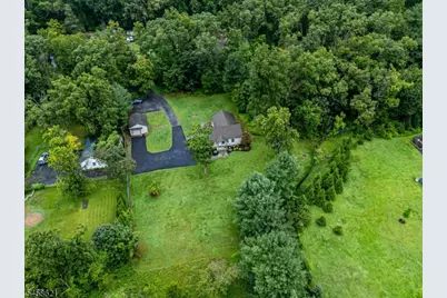 122 Cortelyous Lane, Franklin Township, NJ 08873 - Photo 9