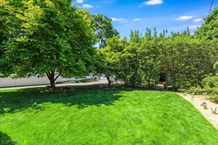 44 Dodd St, Montclair, NJ 07042 - Photo 43