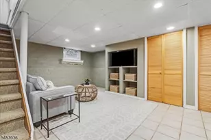 44 Dodd St, Montclair, NJ 07042 - Photo 35