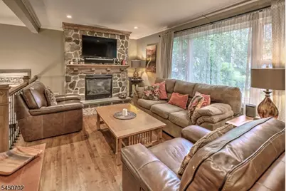 43 Sandra Ln, Randolph Township, NJ 07869 - Photo 11