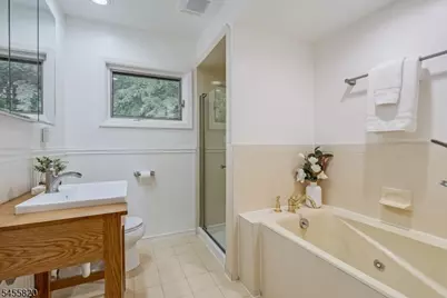 119 Squire Hill Rd, Montclair, NJ 07043 - Photo 21
