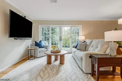 119 Squire Hill Rd, Montclair, NJ 07043 - Photo 5