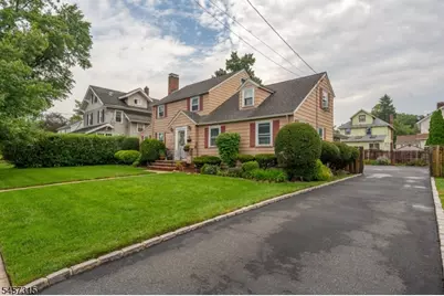 719 Locust St, Roselle Park, NJ 07204 - Photo 39