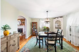 719 Locust St, Roselle Park, NJ 07204 - Photo 23