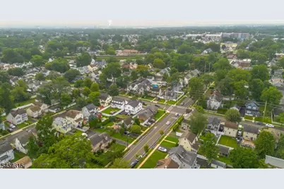 719 Locust St, Roselle Park, NJ 07204 - Photo 43