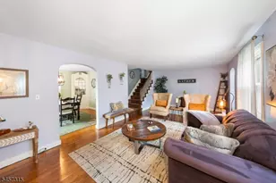 719 Locust St, Roselle Park, NJ 07204 - Photo 21