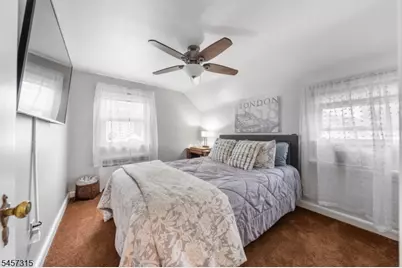 719 Locust St, Roselle Park, NJ 07204 - Photo 13