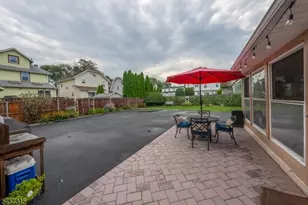 719 Locust St, Roselle Park, NJ 07204 - Photo 5