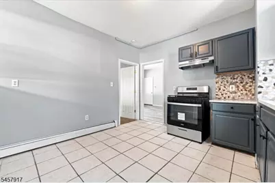 293 Ogden St #1, Orange, NJ 07050 - Photo 5