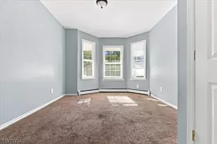 293 Ogden St, Orange, NJ 07050 - Photo 3