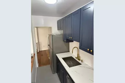 19-31 Lyons Ave #412, Newark, NJ 07112 - Photo 3