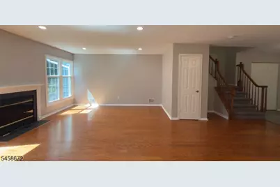 53 Woodledge Ct, Rockaway Township, NJ 07866 - Photo 9