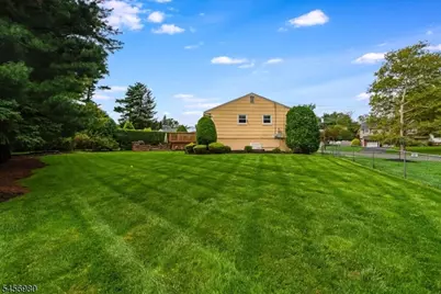 45 Michael Dr, Westfield, NJ 07090 - Photo 31