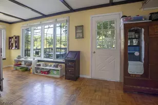 915 Plymouth Lake Dr, Stillwater, NJ 07860 - Photo 17