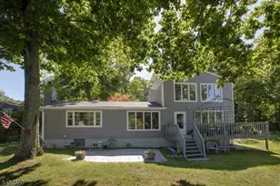 915 Plymouth Lake Dr, Stillwater, NJ 07860 - Photo 29