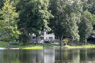 915 Plymouth Lake Dr, Stillwater, NJ 07860 - Photo 1