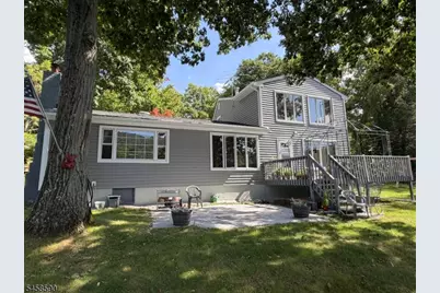 915 Plymouth Lake Dr, Stillwater, NJ 07860 - Photo 3