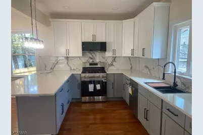 6 Melrose Ave, East Orange, NJ 07018 - Photo 11