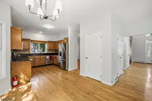 30 Carriage House Rd, Sparta Township, NJ 07871 - Photo 19