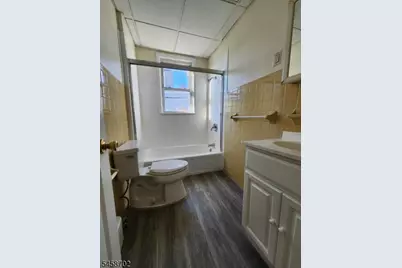 668 Clarkson Ave #4, Elizabeth, NJ 07202 - Photo 5