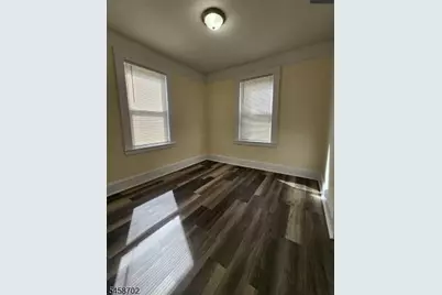 668 Clarkson Ave #4, Elizabeth, NJ 07202 - Photo 15