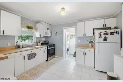 219 Knox Way, Hopatcong, NJ 07843 - Photo 23