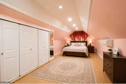 19 Aspen Rd, West Orange Township, NJ 07052 - Photo 11