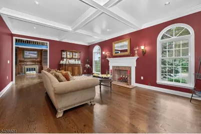 5 Pine Pl, Clinton Township, NJ 08801 - Photo 7